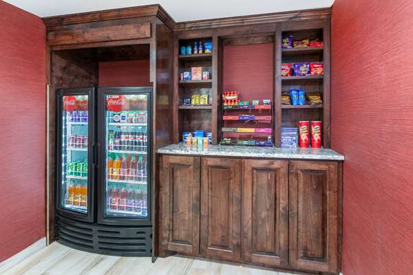  - Ramada Inn Texarkana - I-30, Exit 223