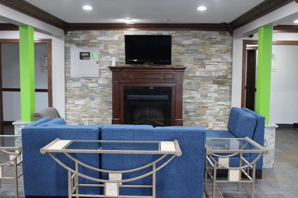  - SureStay Hotel by Best Western Cedar Rapids