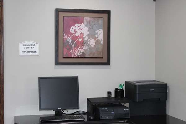 Conference Area - SureStay Hotel by Best Western Cedar Rapids