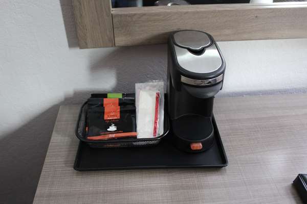  - SureStay Hotel by Best Western Cedar Rapids