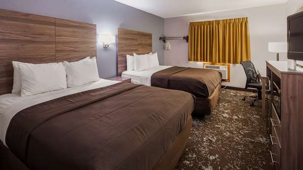  - SureStay Hotel by Best Western Cedar Rapids