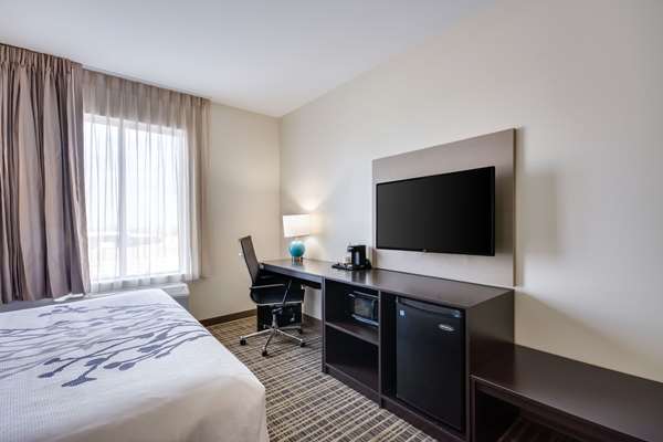 Suite - Sleep Inn & Suites Yukon - I-40, Exit 137