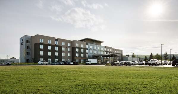 Exterior view - Pomeroy Inn & Suites Prince George