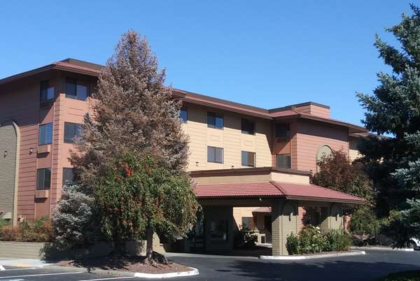 Exterior view - Baymont Inn & Suites Yakima - I-82, Exit 33