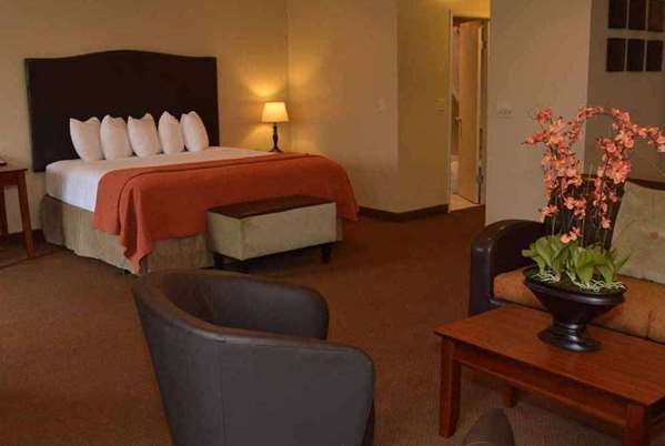  - Baymont Inn & Suites Yakima - I-82, Exit 33
