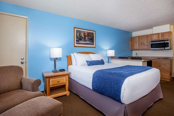  - Baymont Inn & Suites Yakima - I-82, Exit 33