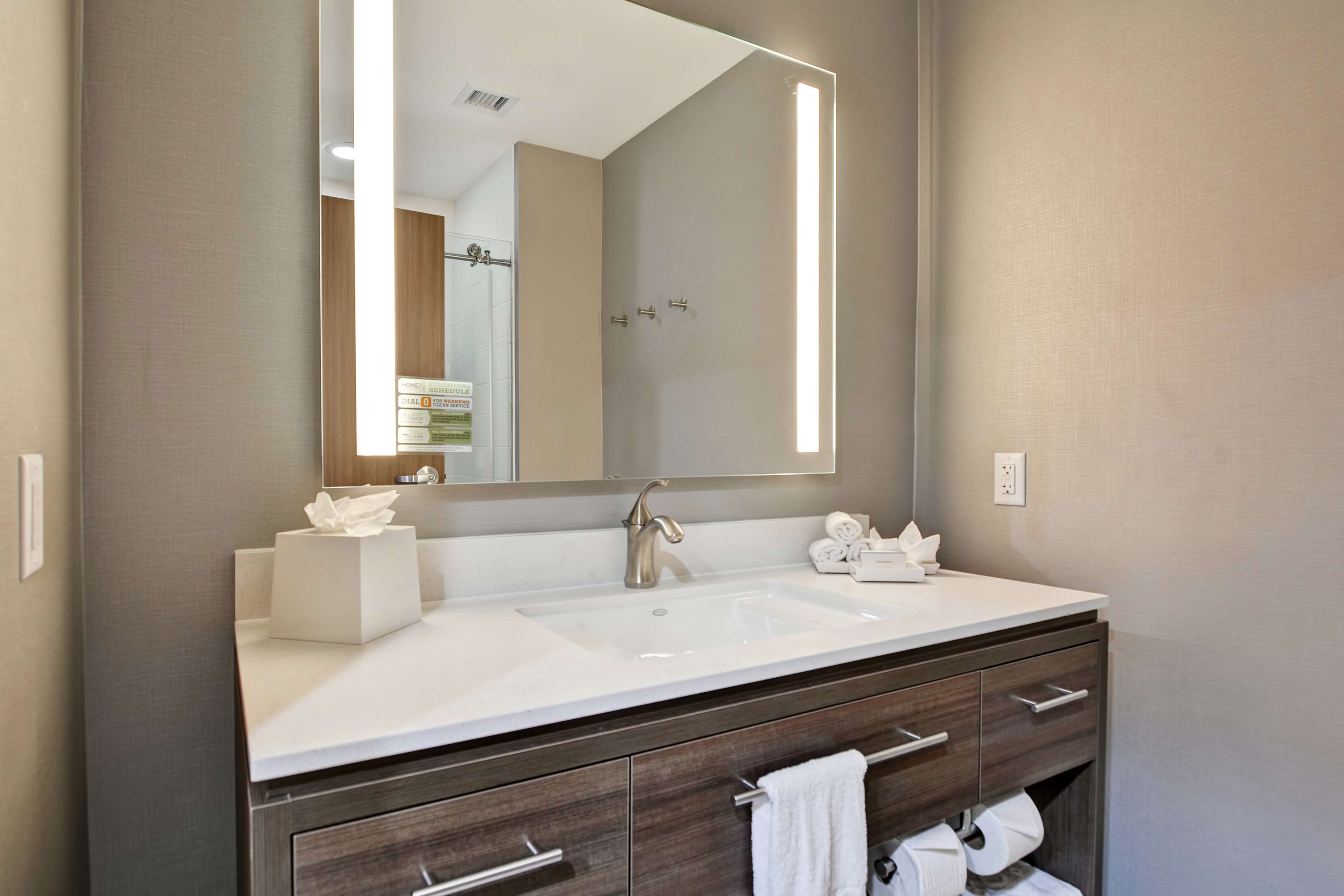 Home2 Suites by Hilton Bedford DFW West, TX Room Type - 2 QN BEDS STUDIO NONSMOK