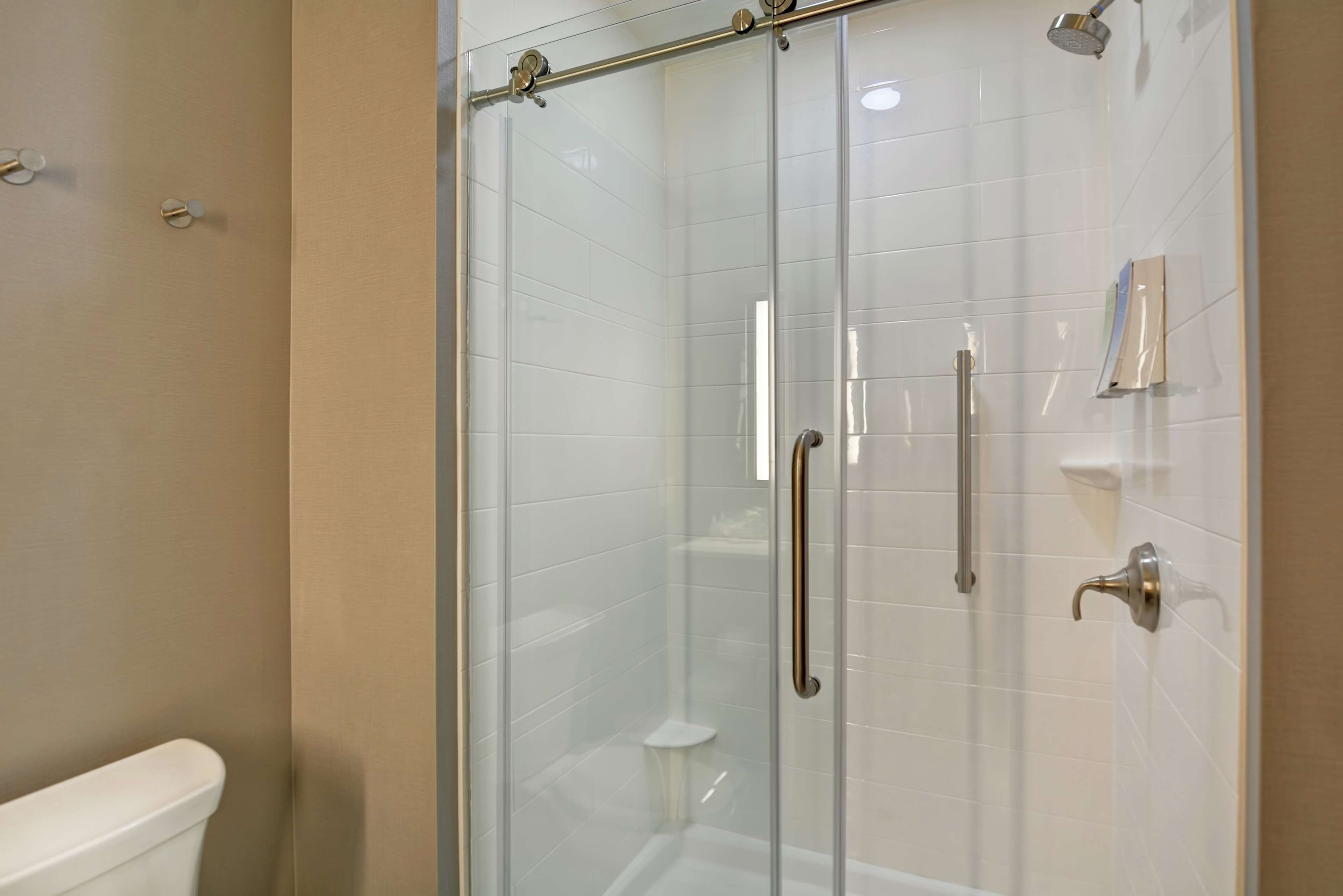 Home2 Suites by Hilton Bedford DFW West, TX Room Type - 1 KING STUDIO SUITE NOSMOK