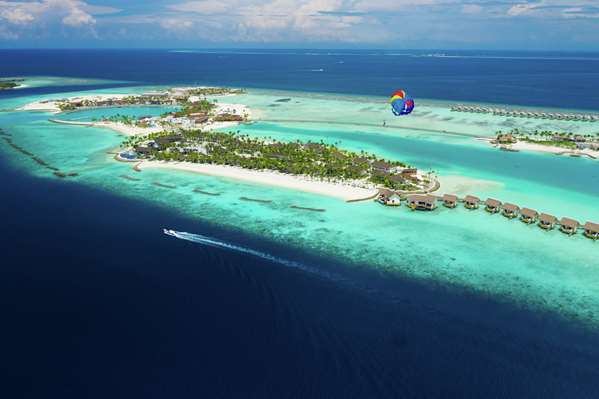 SAII LAGOON MALDIVES CRUIO COLLECTION BY HILTON - Photo 5