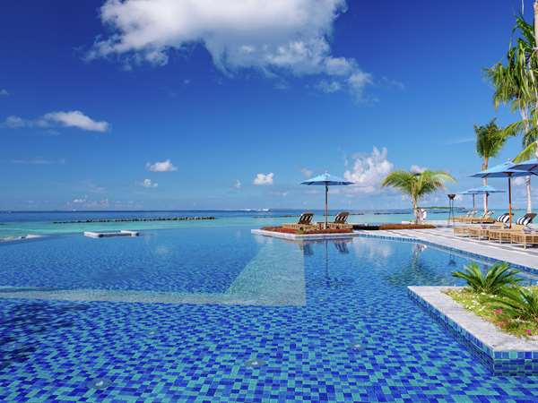 SAII LAGOON MALDIVES CRUIO COLLECTION BY HILTON - Photo 17