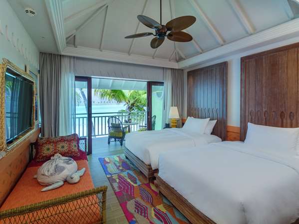 SAII LAGOON MALDIVES CRUIO COLLECTION BY HILTON - Photo 35