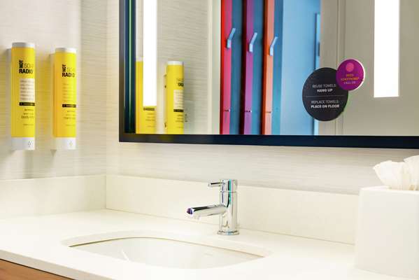  - Tru by Hilton Staunton - I-81, Exit 222