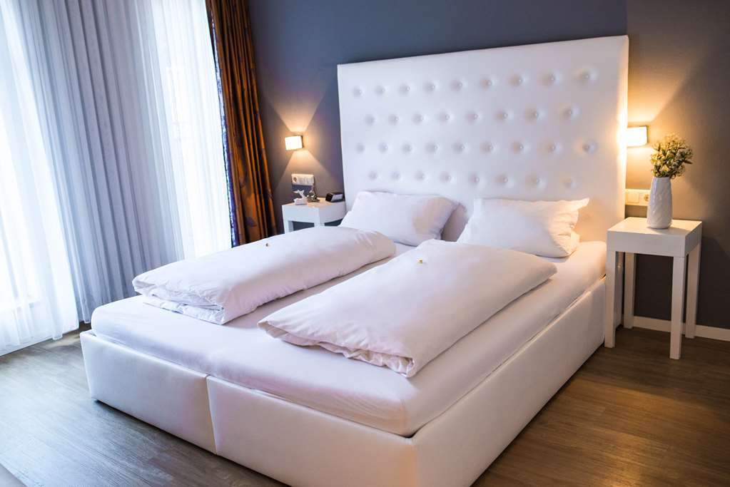 Hotel Domizil-guestroom-Guest Room,On-Site.jpg