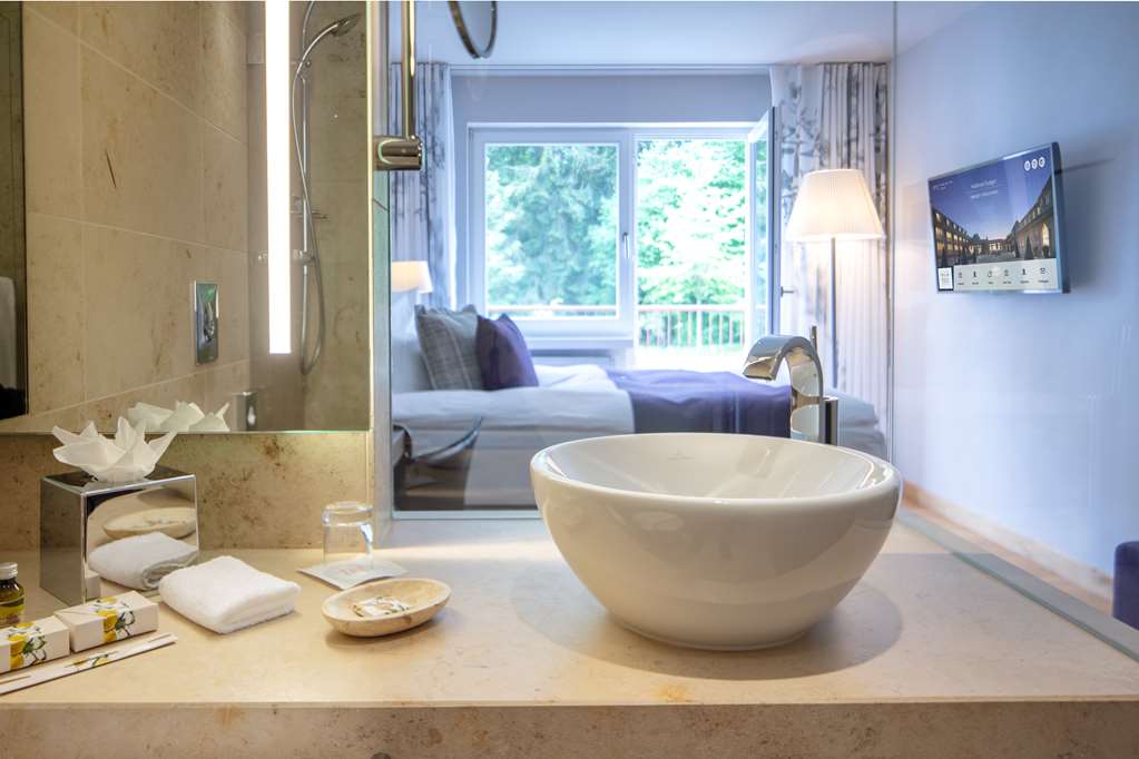 Waldhotel Stuttgart-guestroom-Guest Room,Bathroom,On-Site.jpg