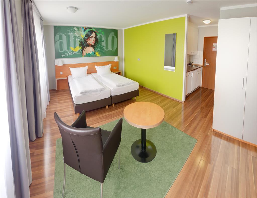 attimo Hotel Stuttgart-guestroom-Guest Room,On-Site.jpg