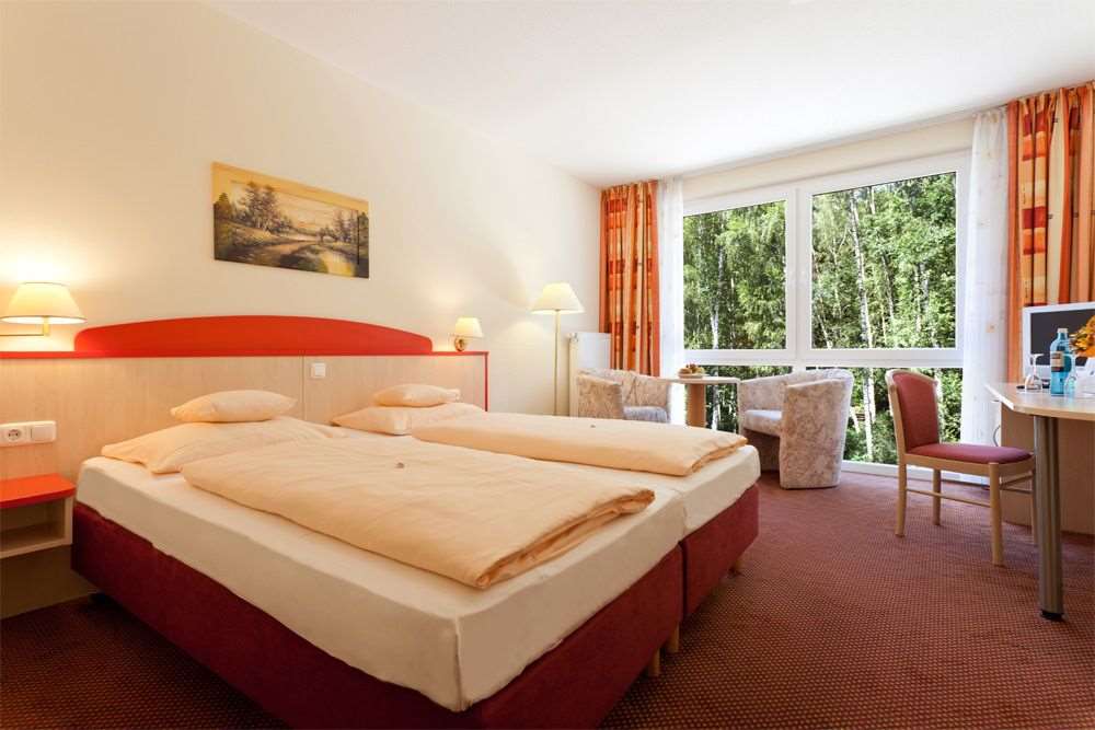 Morada Hotel Isetal-guestroom-Guest Room,On-Site.jpg