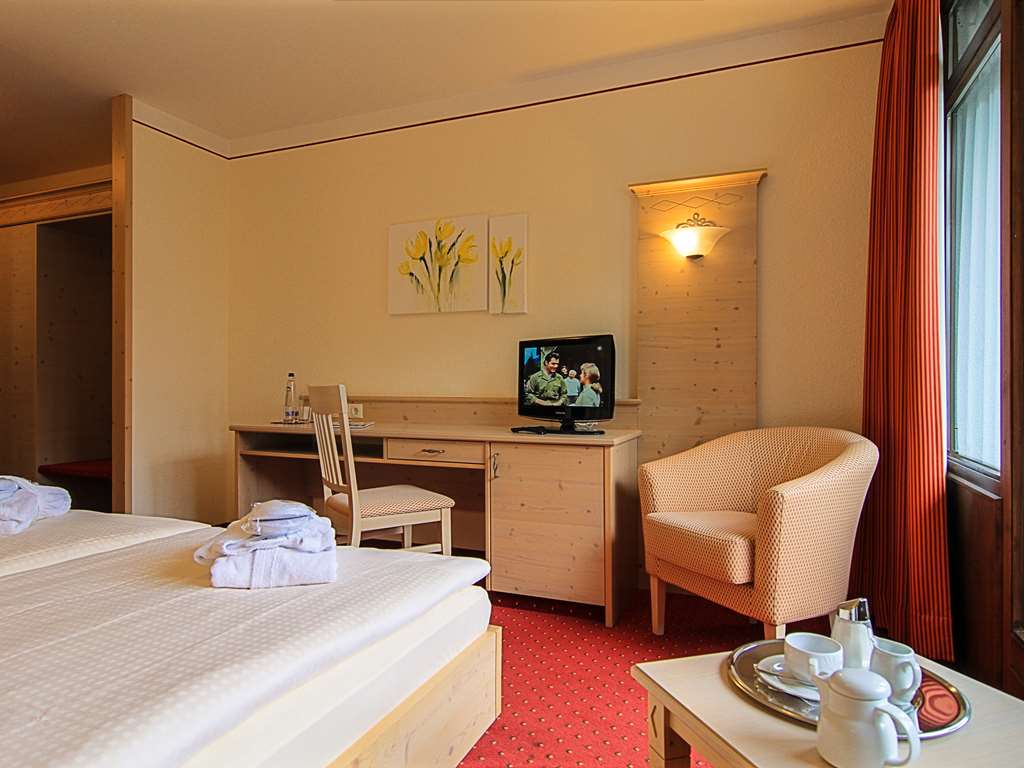 AMBER RESIDENZ Bavaria-guestroom-Guest Room,On-Site.jpg