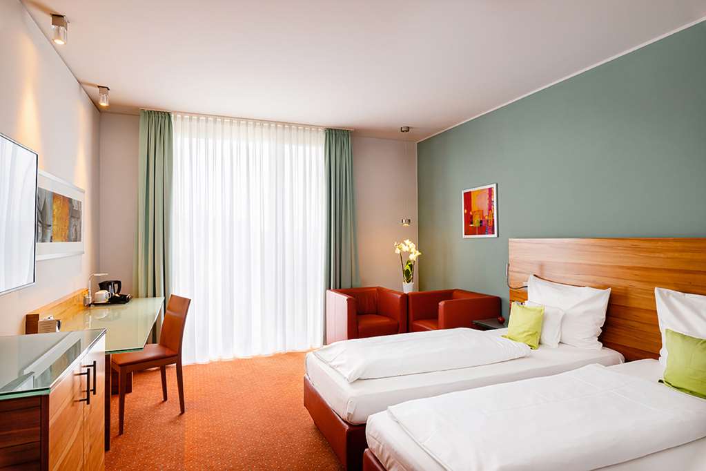 Schlosshotel Hellenstein-guestroom-Guest Room,On-Site.jpg