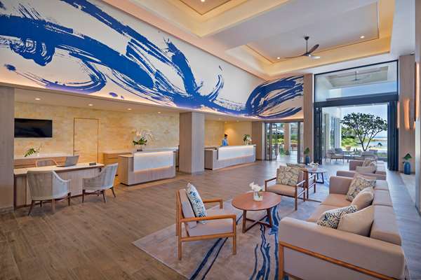 Guest Room,Living Area,Architecture,Indoor/Interior,On-Site,People,D??cor detail,View from room,Exterior View of Building