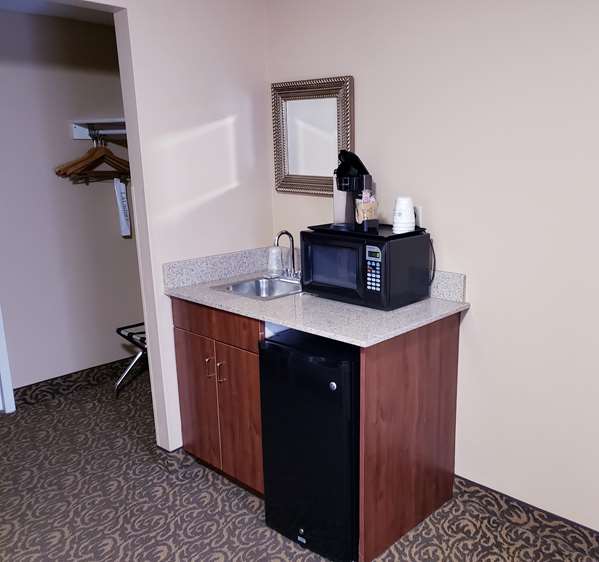  - SureStay Plus Hotel by Best Western Black River Falls