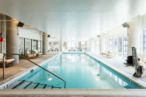 Pool - Hilton Garden Inn Union Station Denver - I-25, Exit 212C