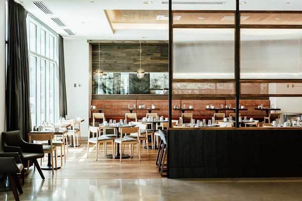 Amenities - Hilton Garden Inn Union Station Denver - I-25, Exit 212C