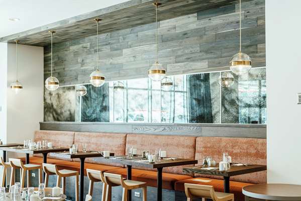 Restaurant - Hilton Garden Inn Union Station Denver - I-25, Exit 212C