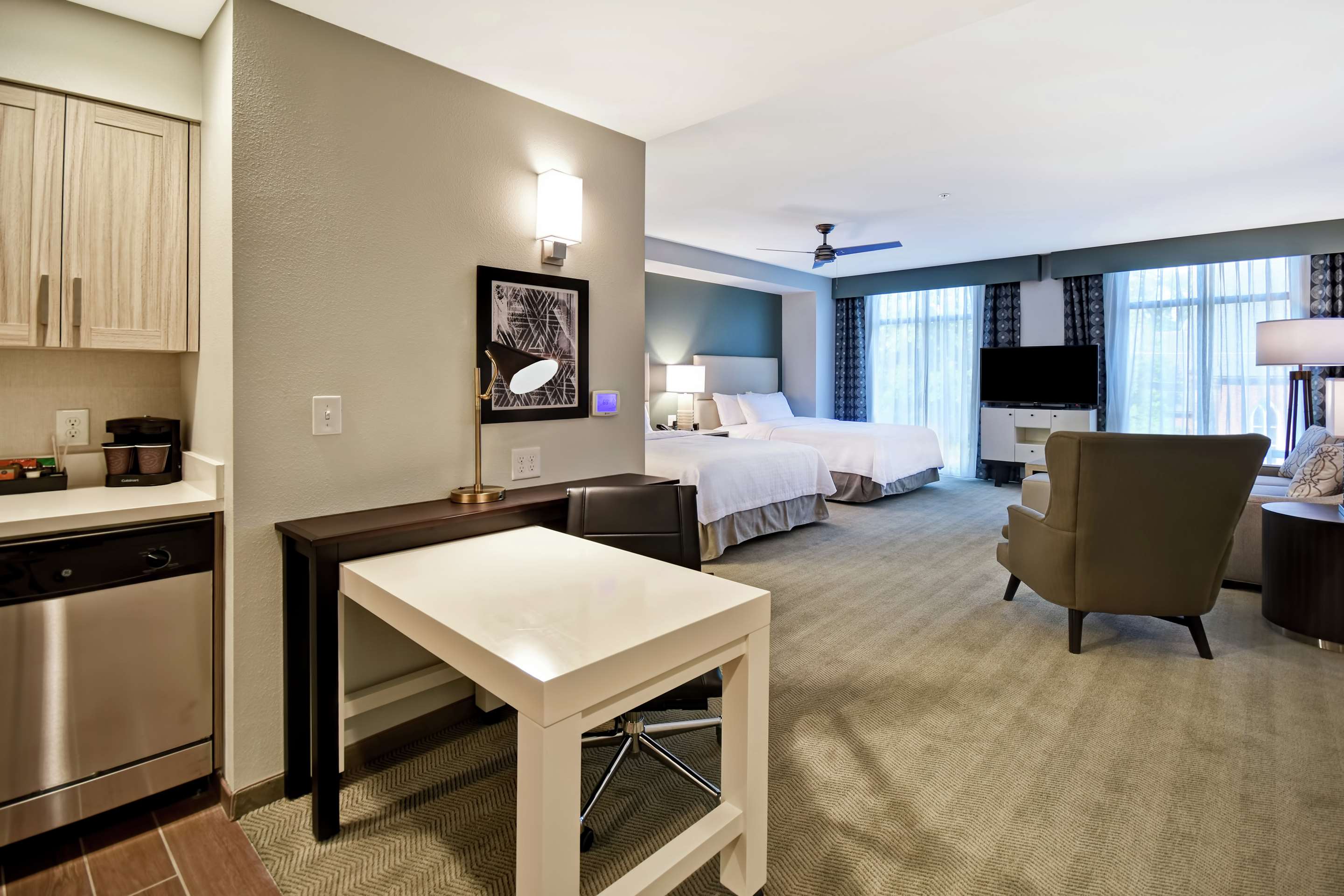 Guest room