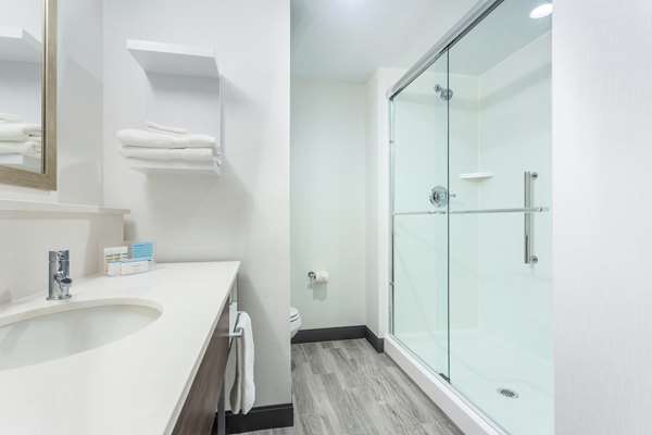  - Hampton Inn & Suites Saraland - I-65, Exit 13