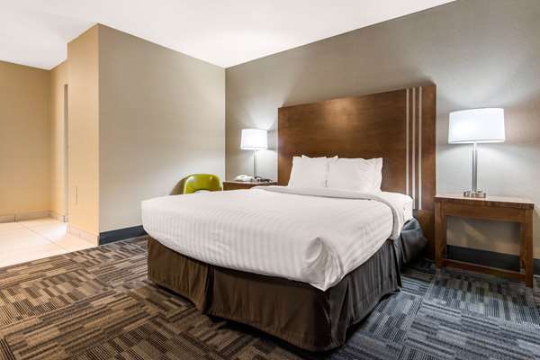  - Quality Inn & Conference Centre Orillia