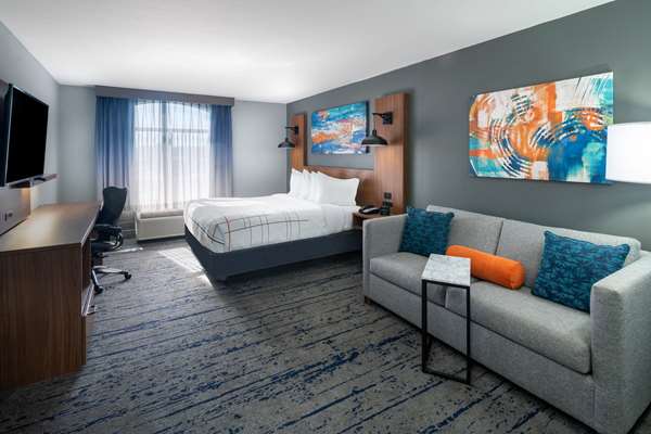  - La Quinta Inn & Suites Albany