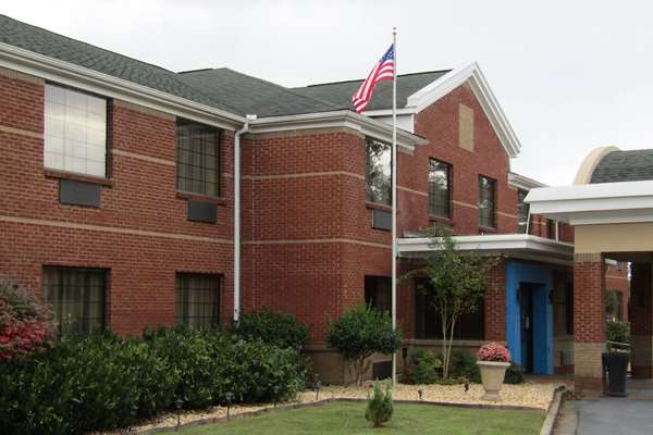 Exterior view - Econo Lodge Inn & Suites Cedartown