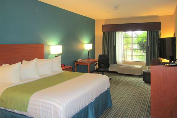 - Econo Lodge Inn & Suites Cedartown