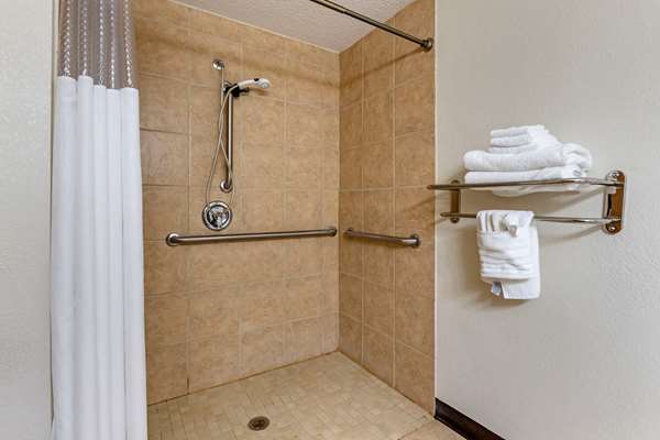  - Quality Inn Creston