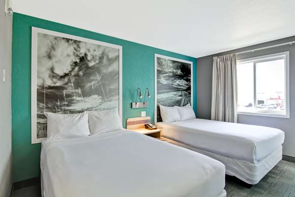  - Home Inn Express Medicine Hat