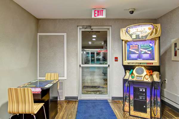  - Home Inn Express Medicine Hat