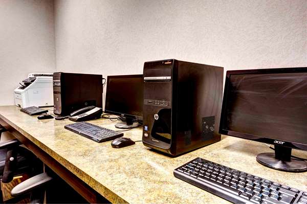 Conference Area - Home Inn & Suites Swift Current