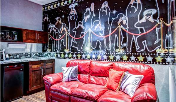  - Home Inn & Suites Yorktown