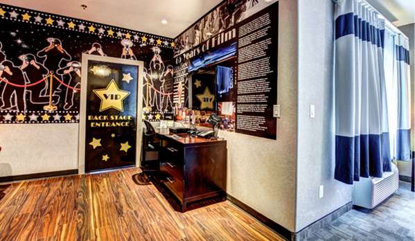  - Home Inn & Suites Yorktown