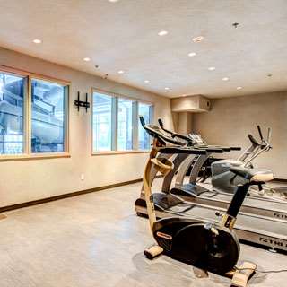 Fitness/ Exercise Room - Home Inn & Suites Yorktown