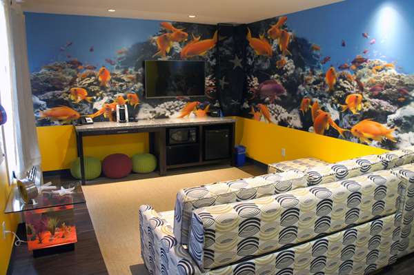  - Home Inn & Suites Airport Regina