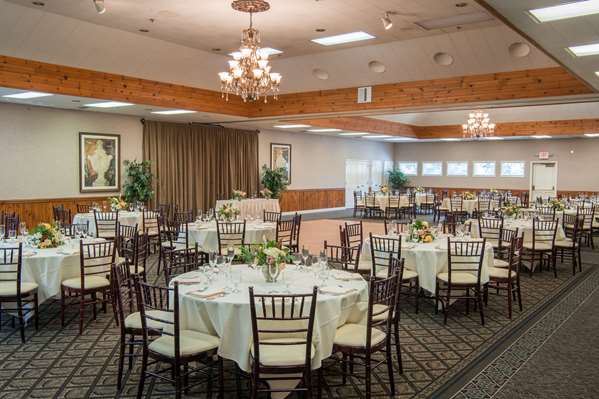  - Cambria Pines Lodge