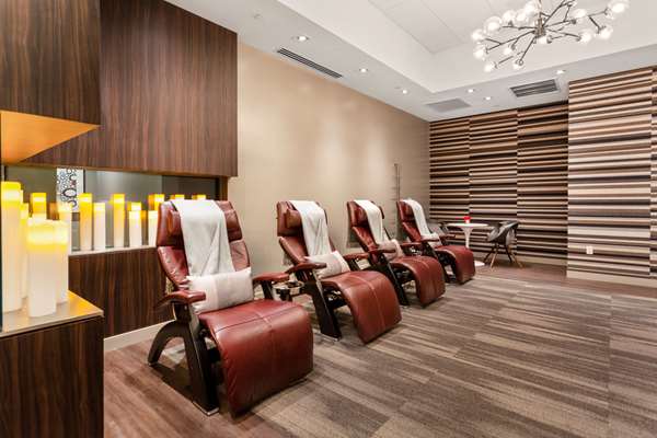 Spa - Hotel at UMD College Park