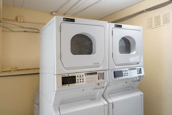 Amenities - Days Inn Knoxville - I-75, Exit 110