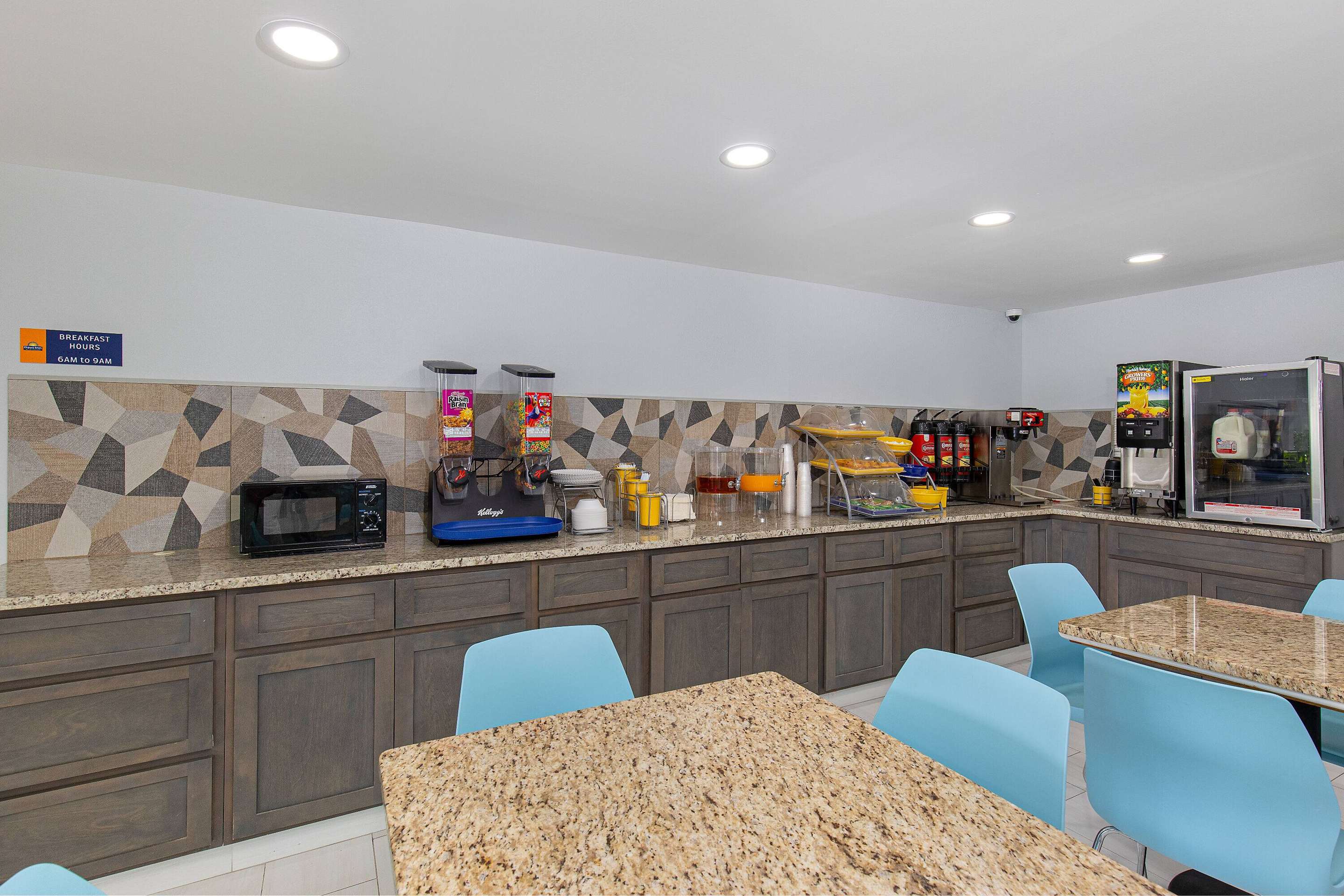 Property amenity | Days Inn by Wyndham Knoxville North