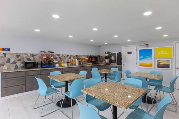  - Days Inn Knoxville - I-75, Exit 110