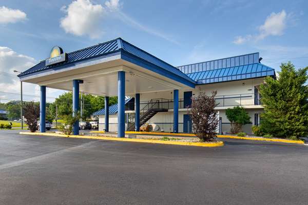 Exterior view - Days Inn Knoxville - I-75, Exit 110