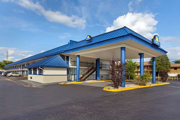 Exterior view - Days Inn Knoxville - I-75, Exit 110