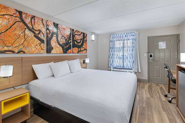  - Days Inn Knoxville - I-75, Exit 110