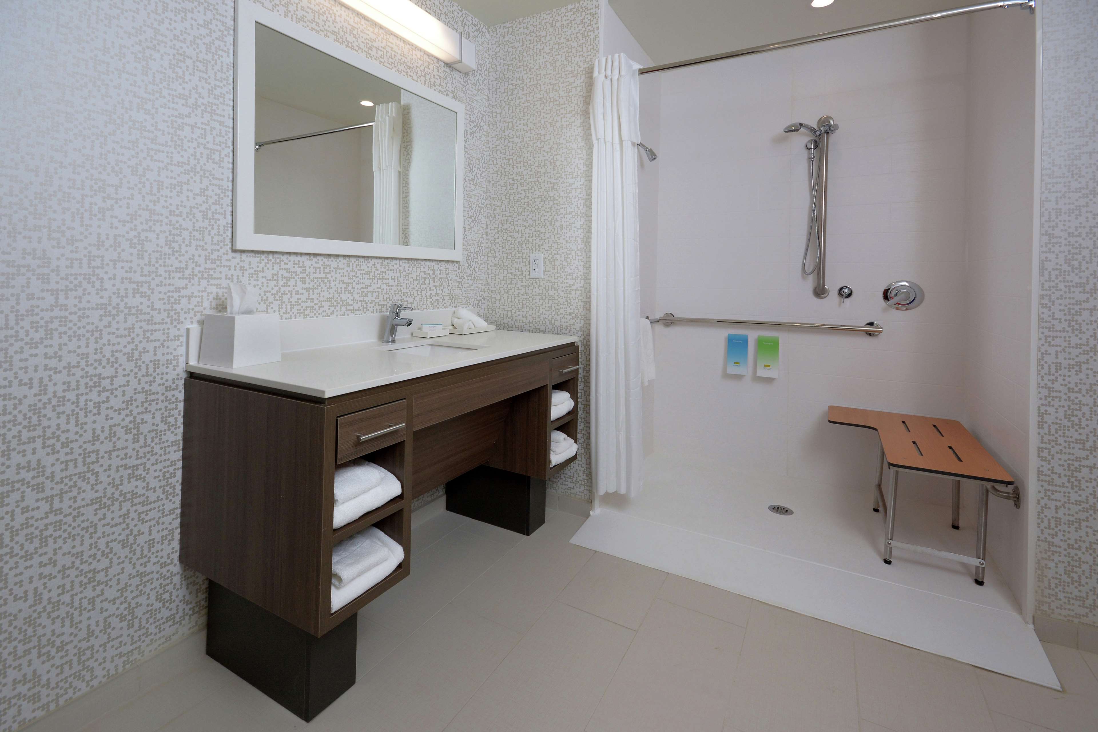 Home2 Suites by Hilton Duncan Room Type - 1KG ACC RI SHWR STE NONSMK